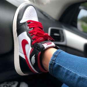 Air Jordan 1 Retro